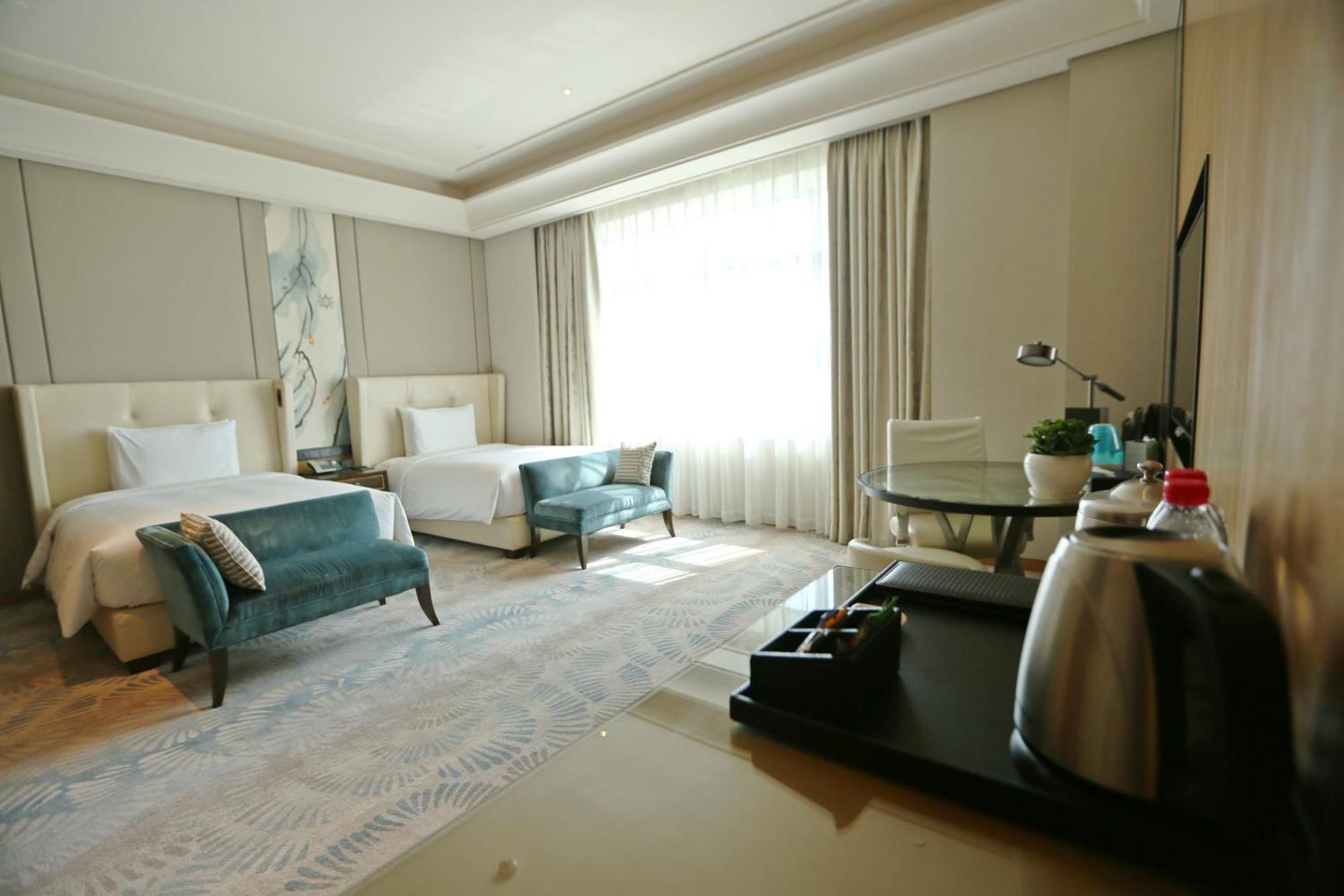 Hilton Urumqi Exterior foto