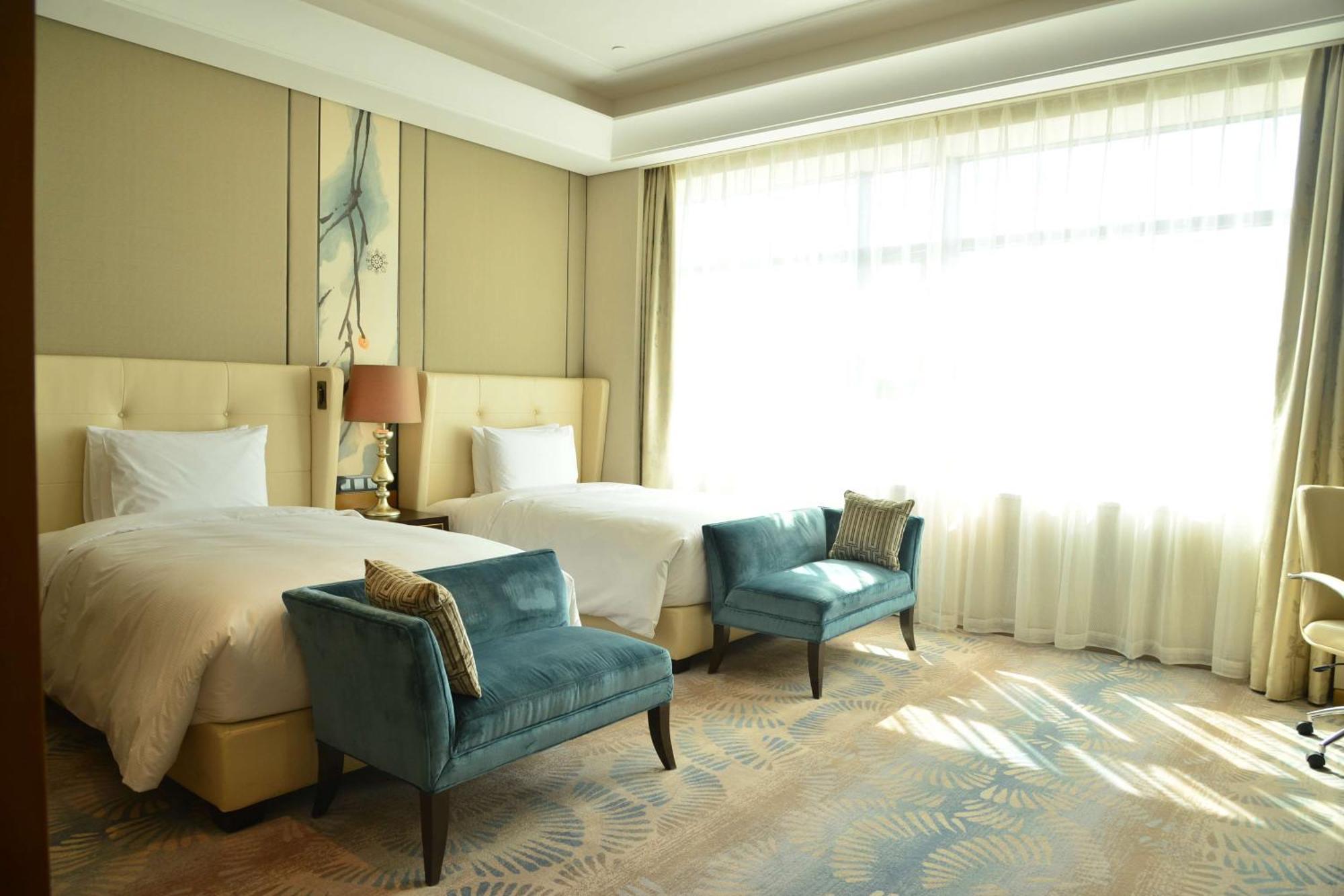 Hilton Urumqi Exterior foto